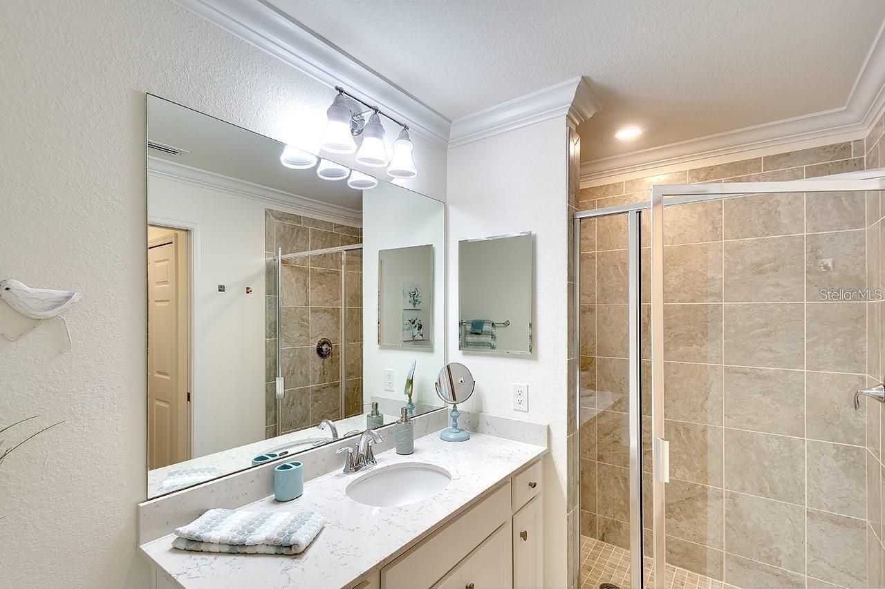 17510 Gawthrop Drive, Unit 206, Bradenton, FL 34211 Photo