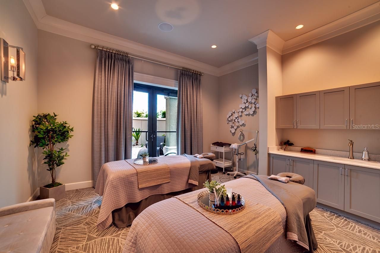 17510 Gawthrop Drive, Unit 206, Bradenton, FL 34211 Photo