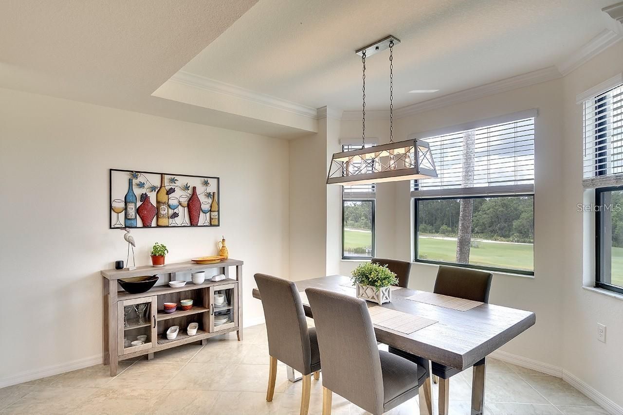 17510 Gawthrop Drive, Unit 206, Bradenton, FL 34211 Photo