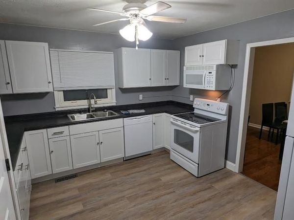 4245 N Lister Avenue, Kansas City, MO 64117