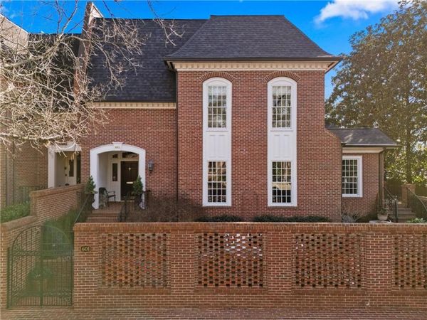601 Townsend Place NW, Atlanta, GA 30327
