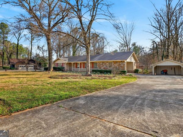 5227 Beechwood Forest Drive, Lithonia, GA 30038