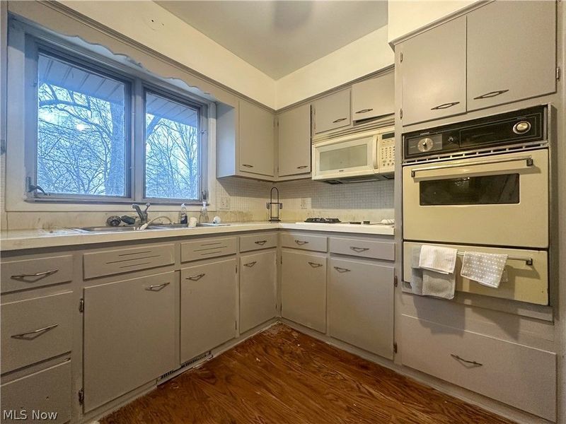 820 Hartzell Avenue, Niles, OH 44446 Photo 14