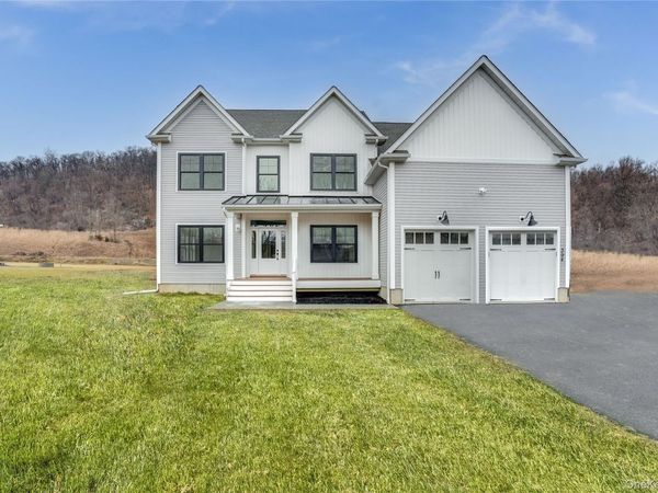 991 Freedom Road , Pleasant Valley, NY 12569