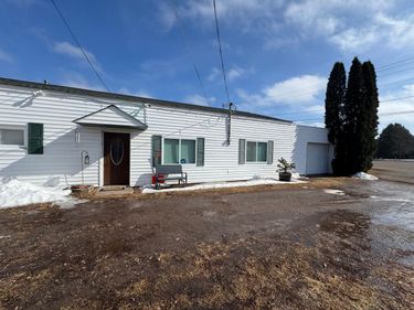 406 4th Street, Moose Lake, MN 55767