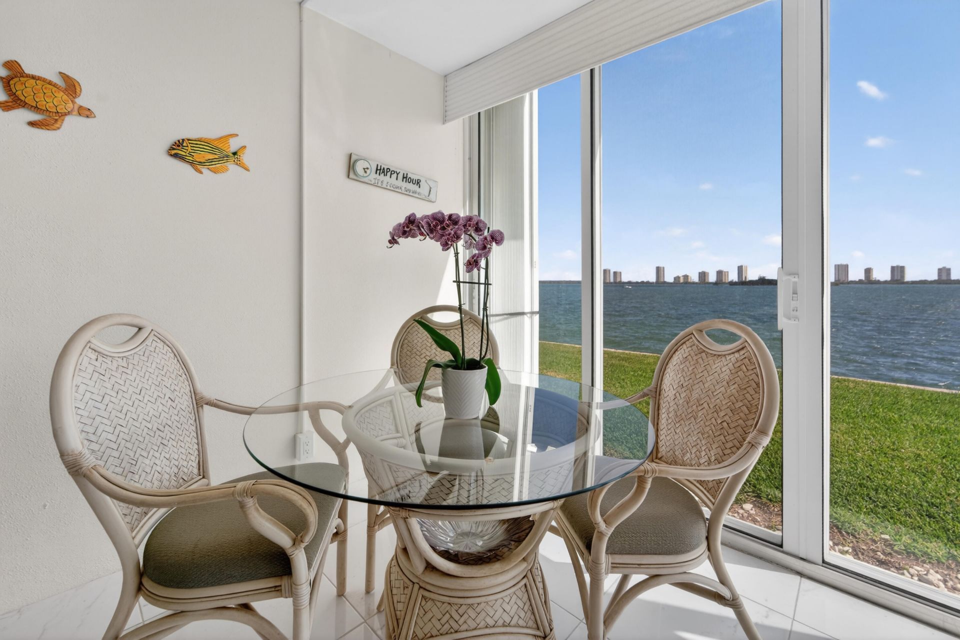 100 Wettaw Lane, Unit 6, North Palm Beach, FL 33408 Photo