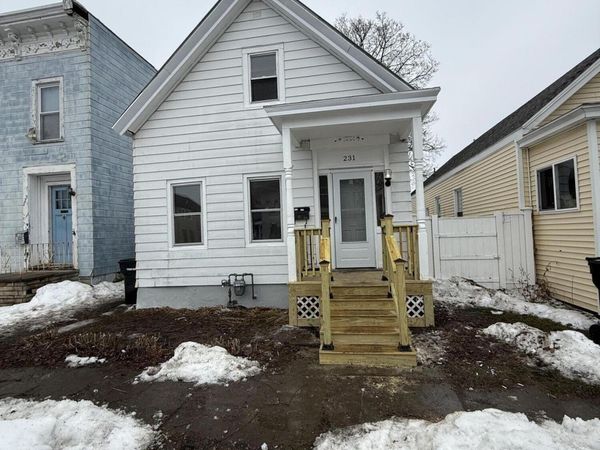 231 4th Avenue, Troy, NY 12180