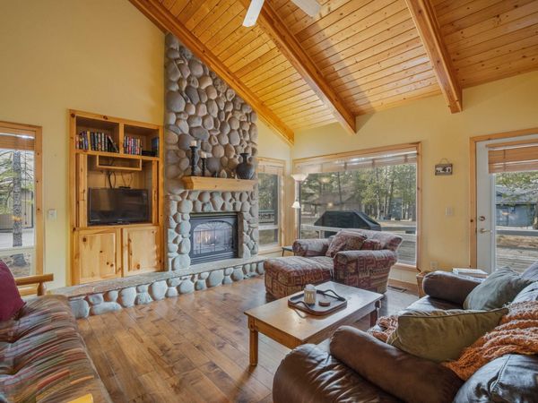 17741 Topflite Lane, Unit 14, Sunriver, OR 97707