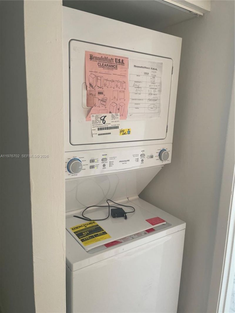 20725 NE 8th Ct , Unit 203-11, Miami, FL 33179 Photo