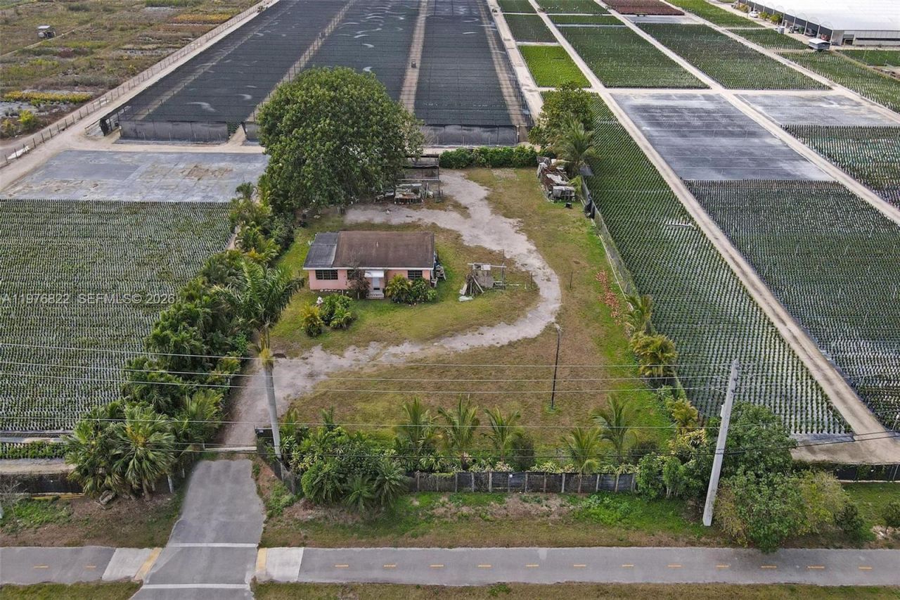 25900 SW 177th Ave, Homestead, FL 33031 Photo