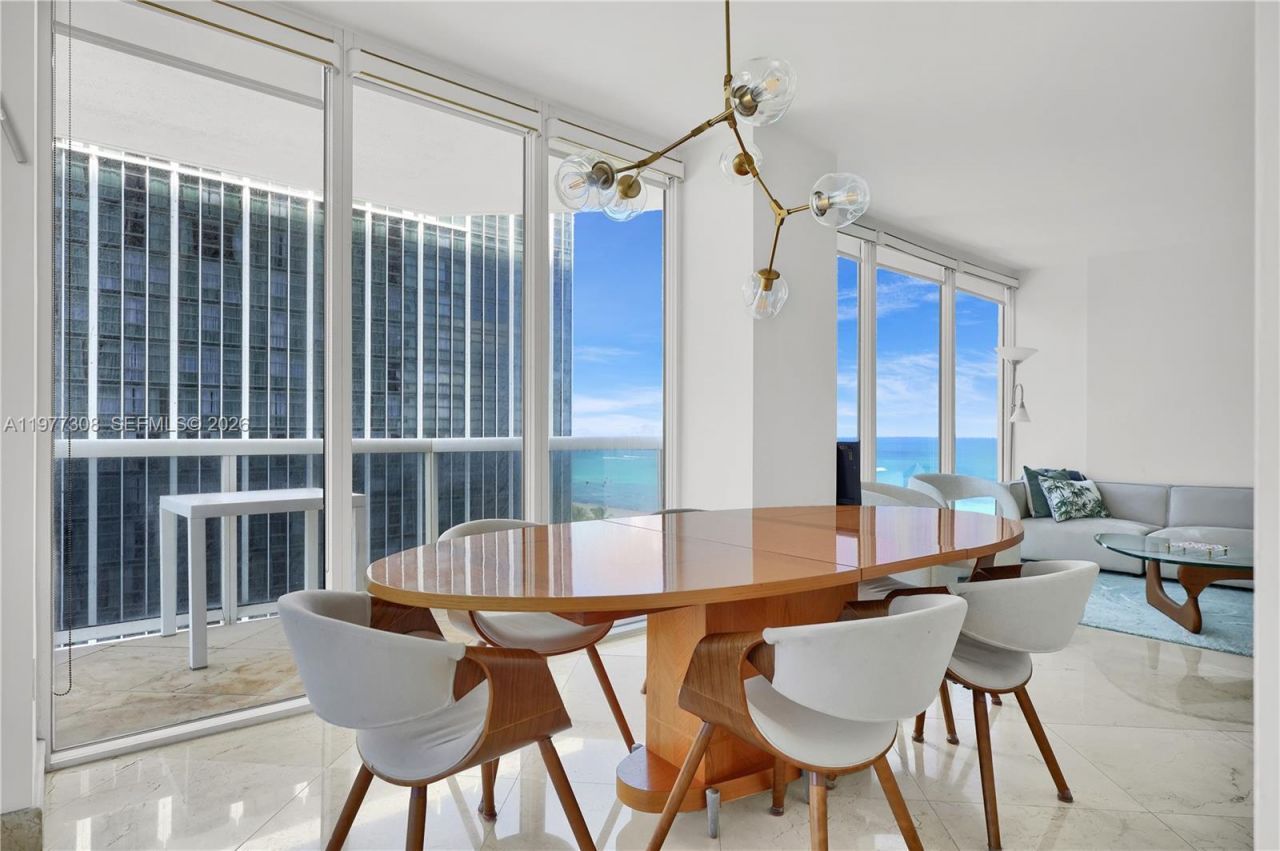 4779 Collins Ave , Unit 1007, Miami Beach, FL 33140 Photo