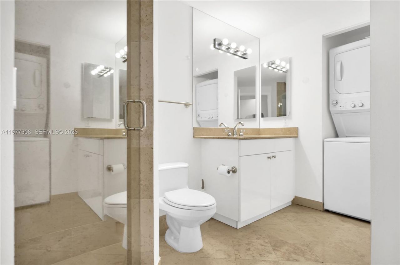 4779 Collins Ave , Unit 1007, Miami Beach, FL 33140 Photo