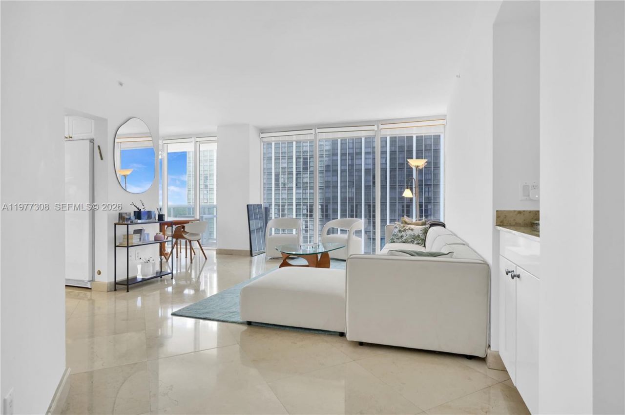 4779 Collins Ave , Unit 1007, Miami Beach, FL 33140 Photo