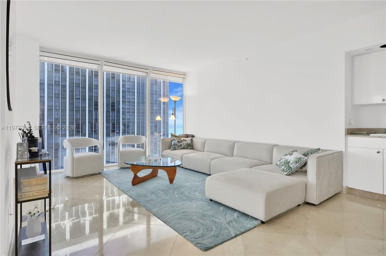 4779 Collins Ave , Unit 1007, Miami Beach, FL 33140 Photo