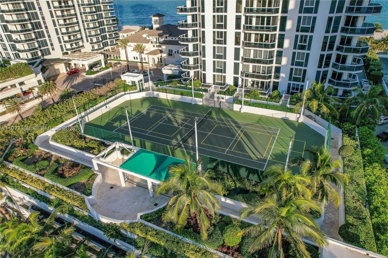 4779 Collins Ave , Unit 1007, Miami Beach, FL 33140 Photo