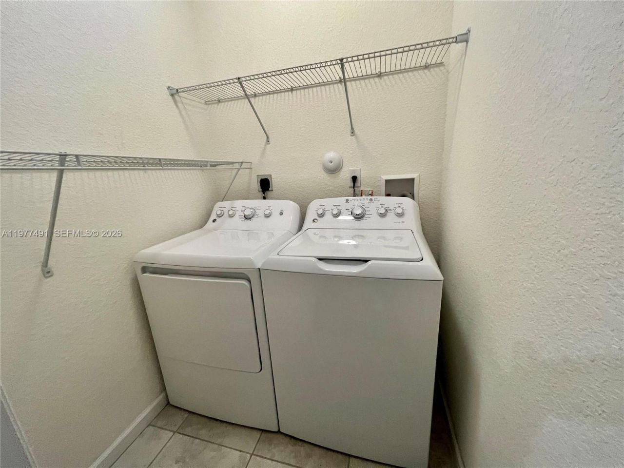 Please Call For Address, Miami, FL 33196 Photo