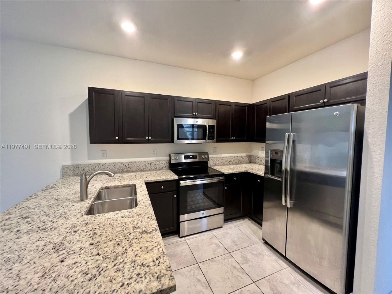 Please Call For Address, Miami, FL 33196 Photo