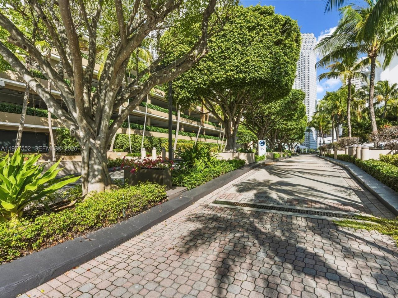 701 Brickell Key Blvd, Unit 301, Miami, FL 33131 Photo
