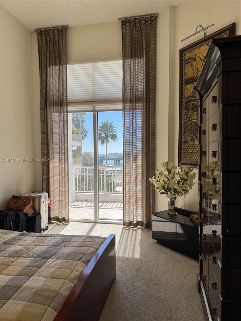 701 Brickell Key Blvd, Unit 301, Miami, FL 33131 Photo