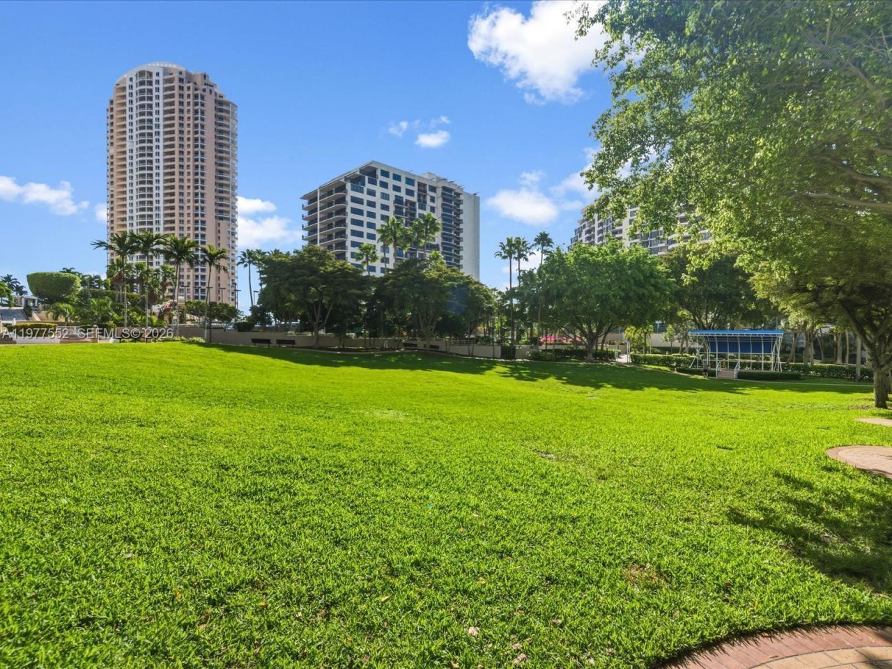 701 Brickell Key Blvd, Unit 301, Miami, FL 33131 Photo