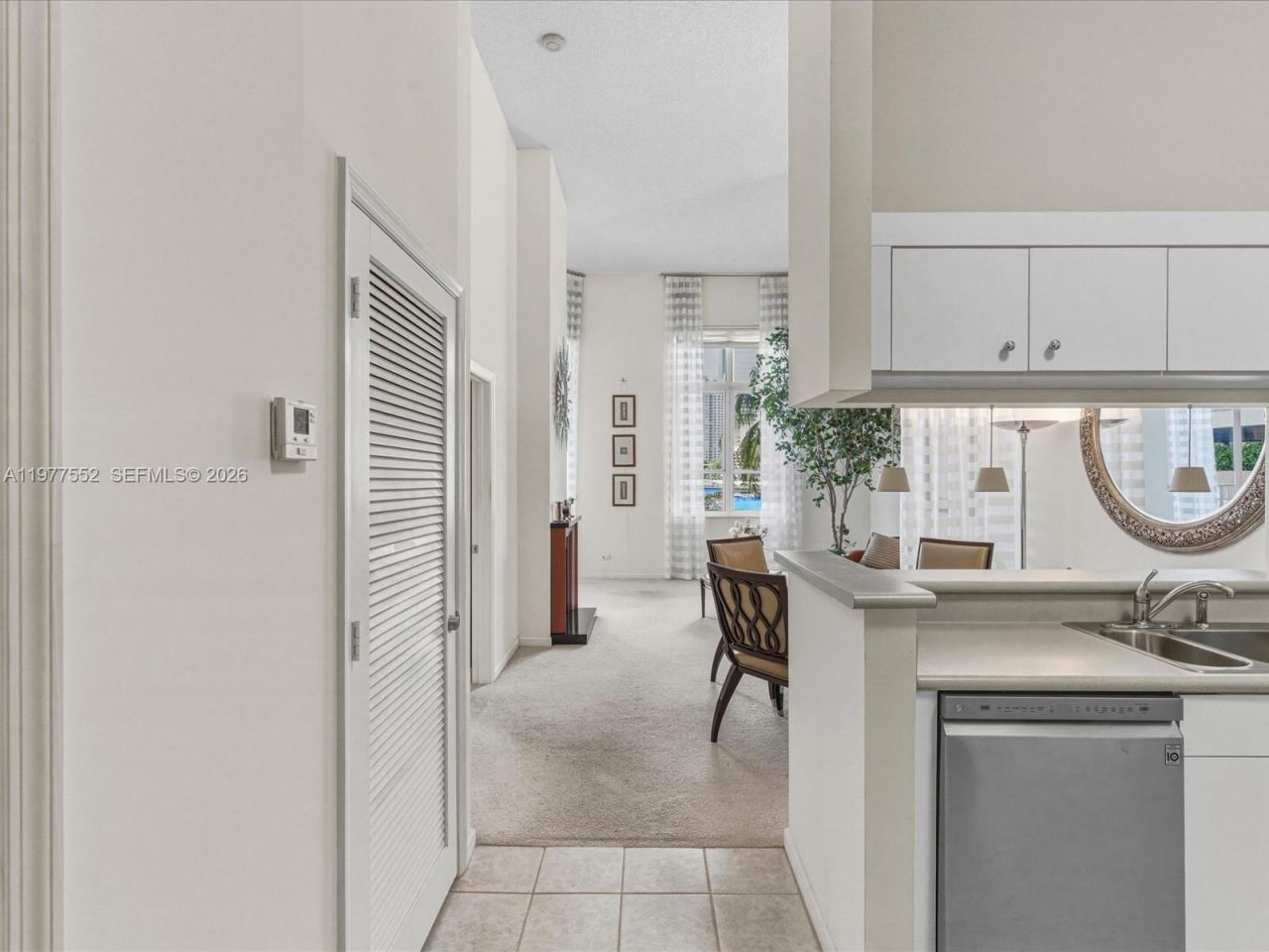 701 Brickell Key Blvd, Unit 301, Miami, FL 33131 Photo