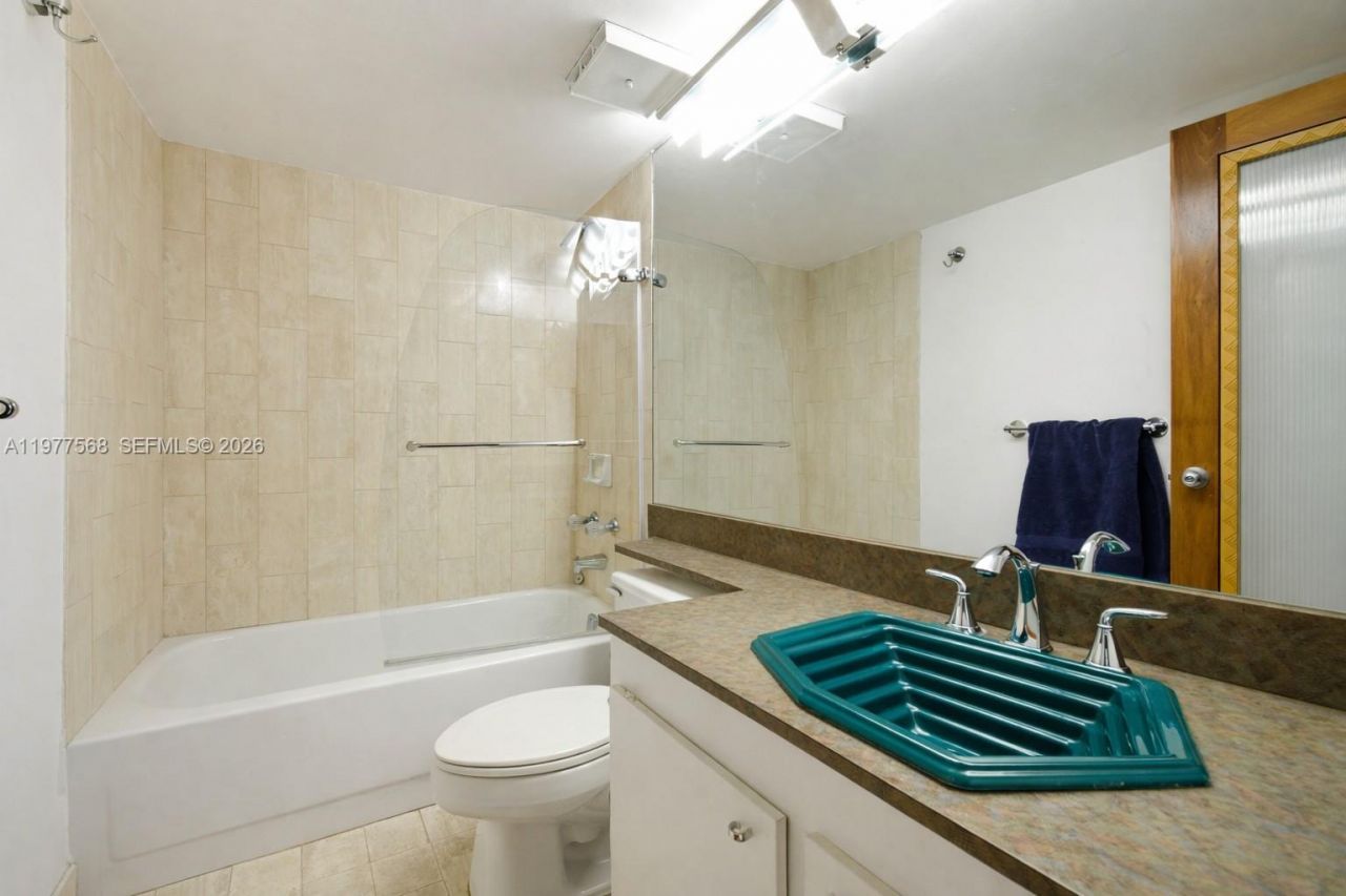 1717 N Bayshore Dr , Unit A-3354, Miami, FL 33132 Photo