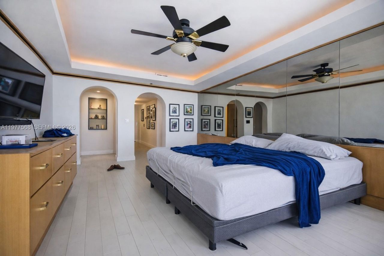 1717 N Bayshore Dr , Unit A-3354, Miami, FL 33132 Photo