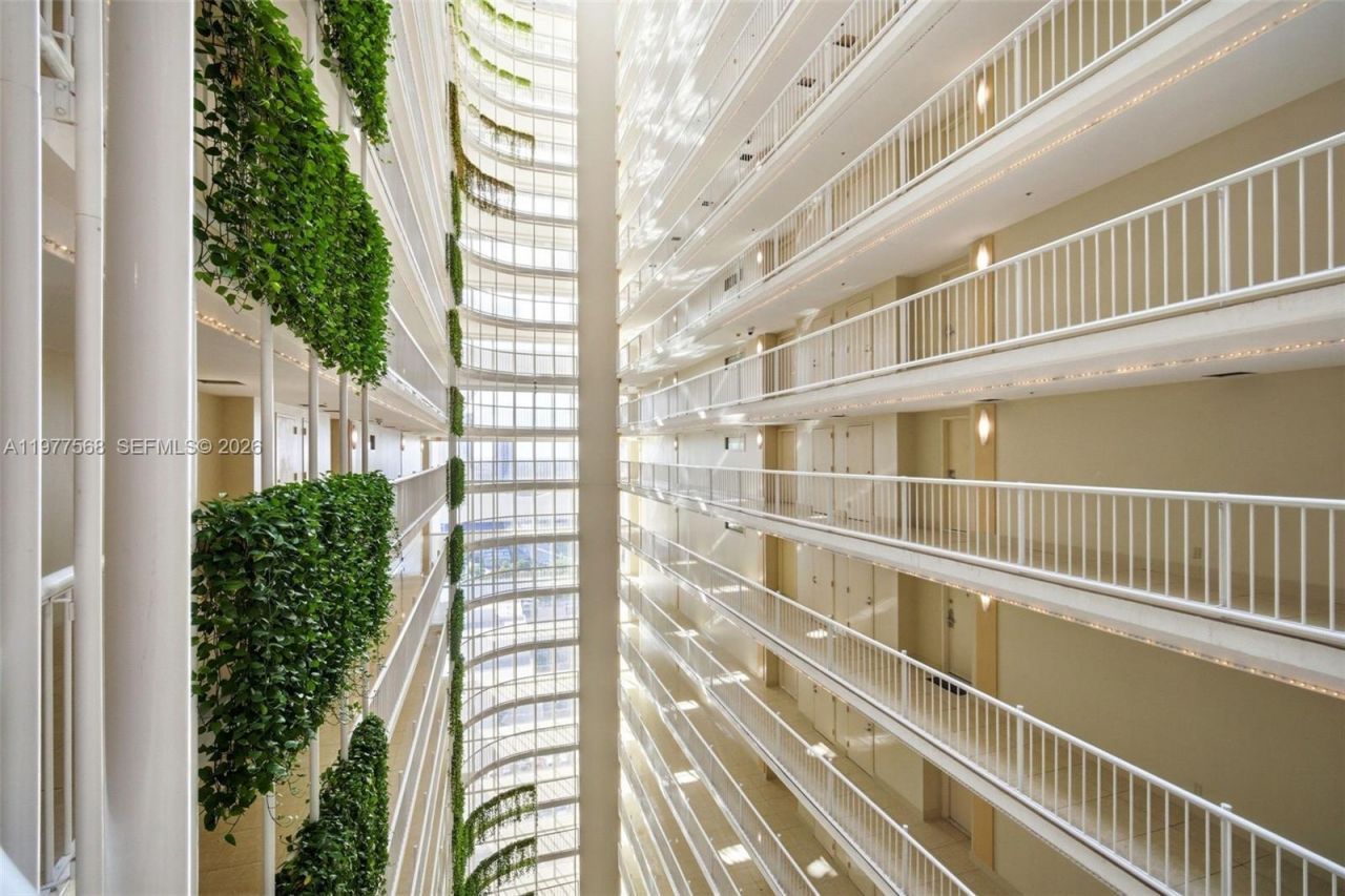 1717 N Bayshore Dr , Unit A-3354, Miami, FL 33132 Photo