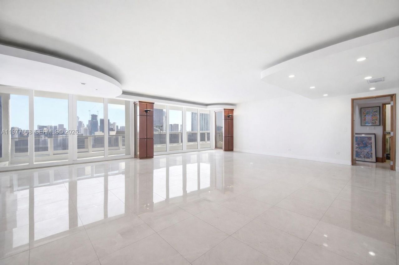 1717 N Bayshore Dr , Unit A-3354, Miami, FL 33132 Photo