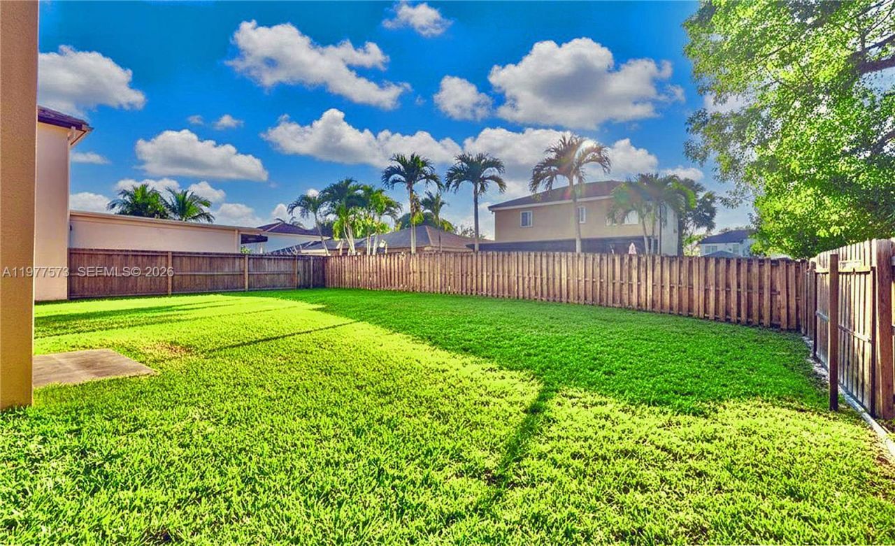 20830 SW 90th Pl, Cutler Bay, FL 33189 Photo