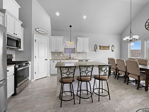 37226 Meador Ln, Geismar, LA 70734