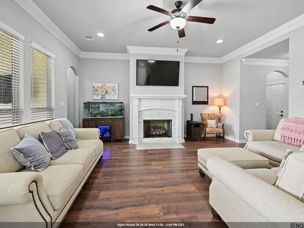 37226 Meador Ln, Geismar, LA 70734