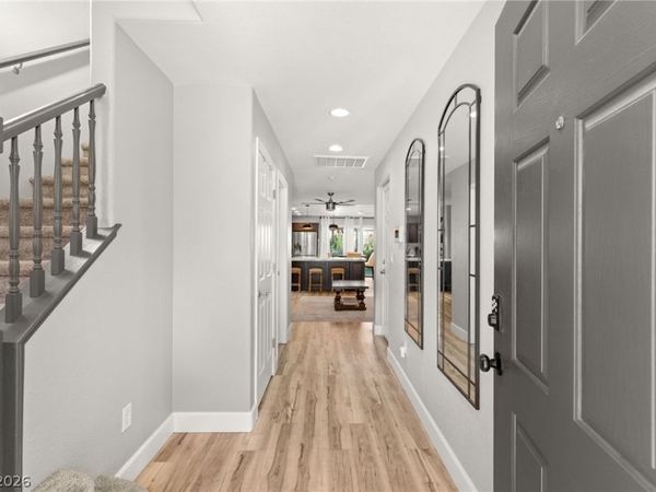 8884 Bonneville Peak Court , Las Vegas, NV 89148