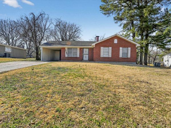 4167 WINDERMERE RD, Memphis, TN 38128
