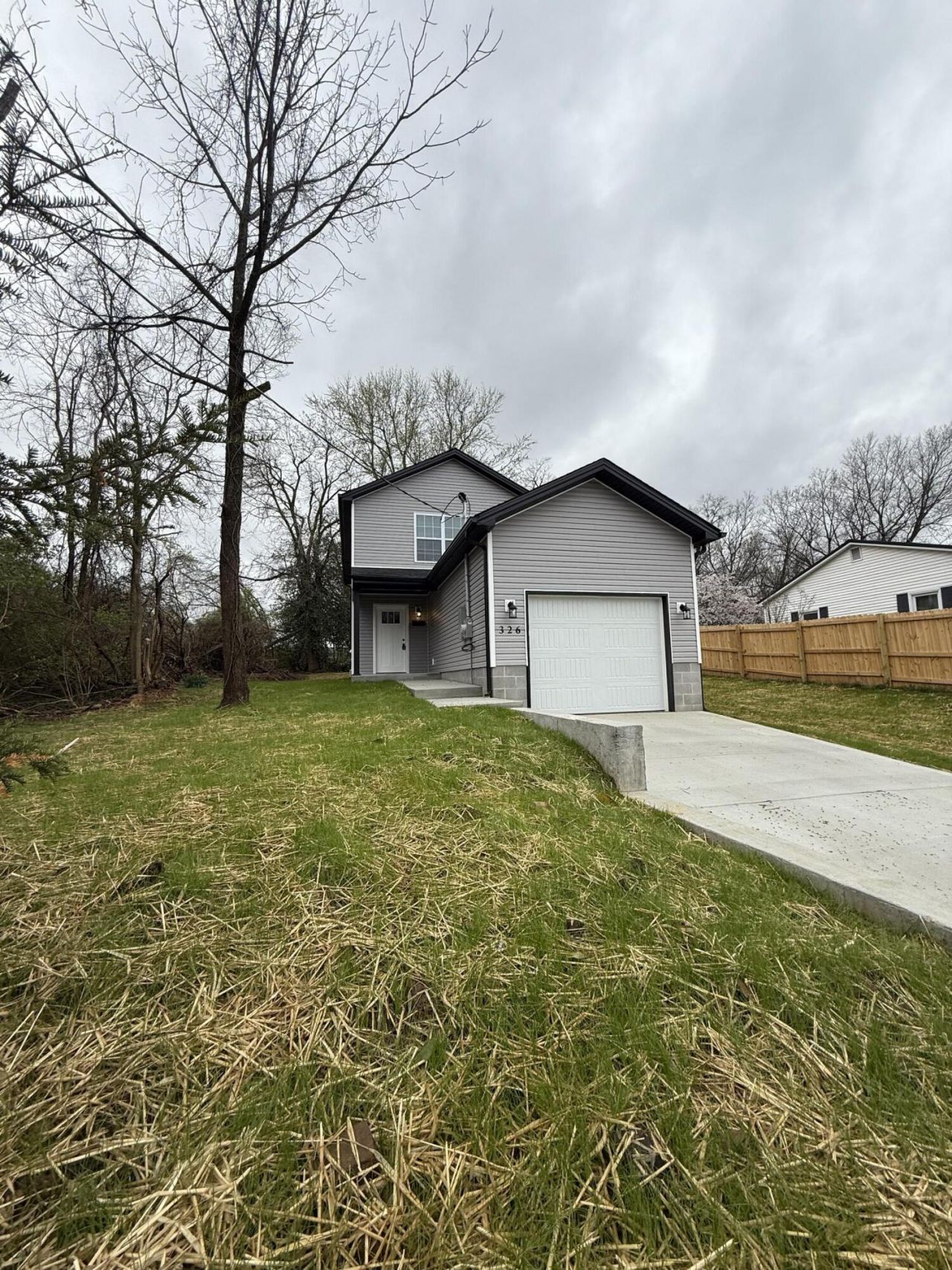 326 Elm Street, Richmond, KY 40475 Main Photo