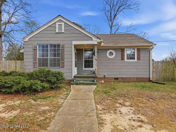 611 N East Street, Mendenhall, MS 39114