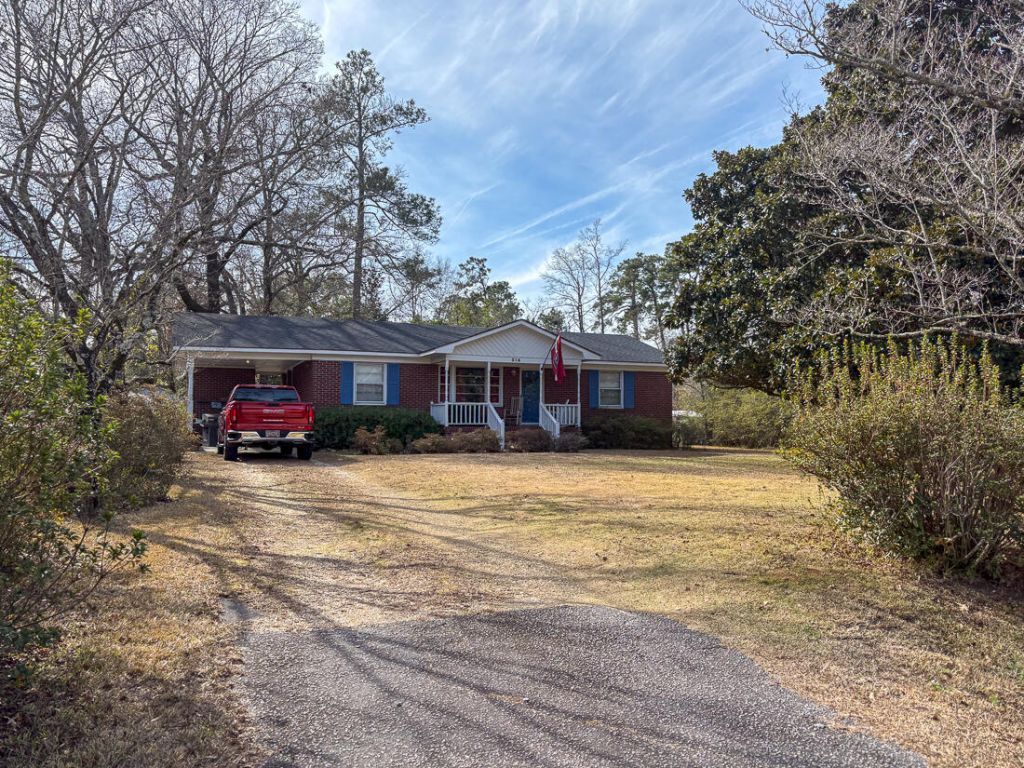 216 W 7th North Street Photo 8