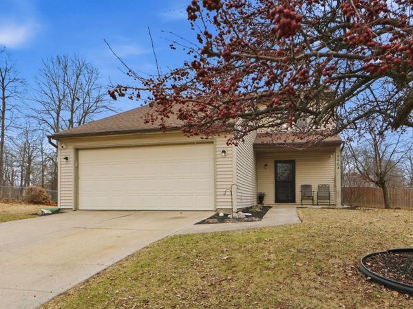 6604 Meadow Wood Place, Fort Wayne, IN 46825