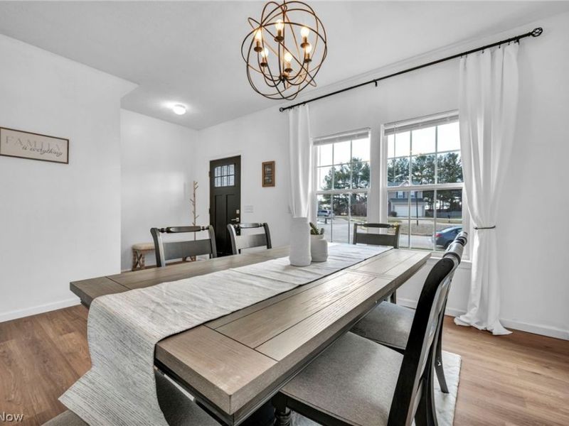 595 Jessica Lane, Wadsworth, OH 44281 Photo 18