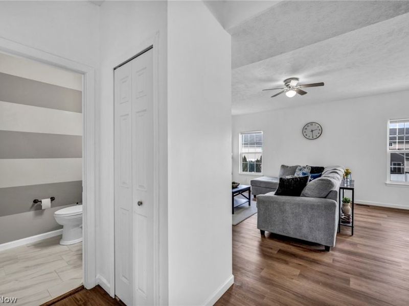 595 Jessica Lane, Wadsworth, OH 44281 Photo 24