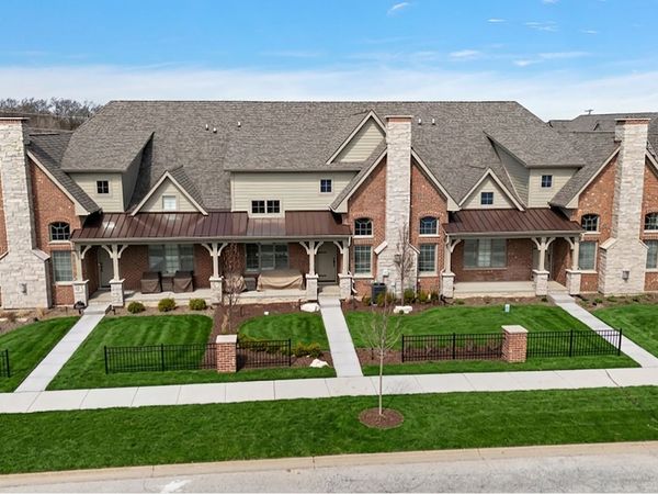 9730 Folkers Drive, Frankfort, IL 60423