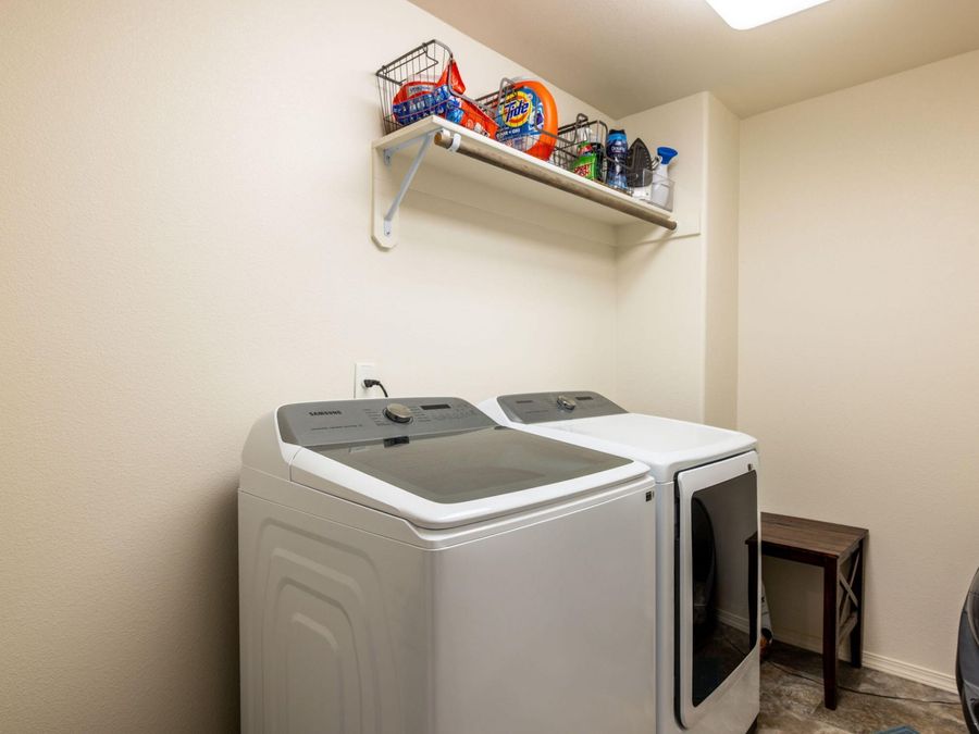 Property Image 37