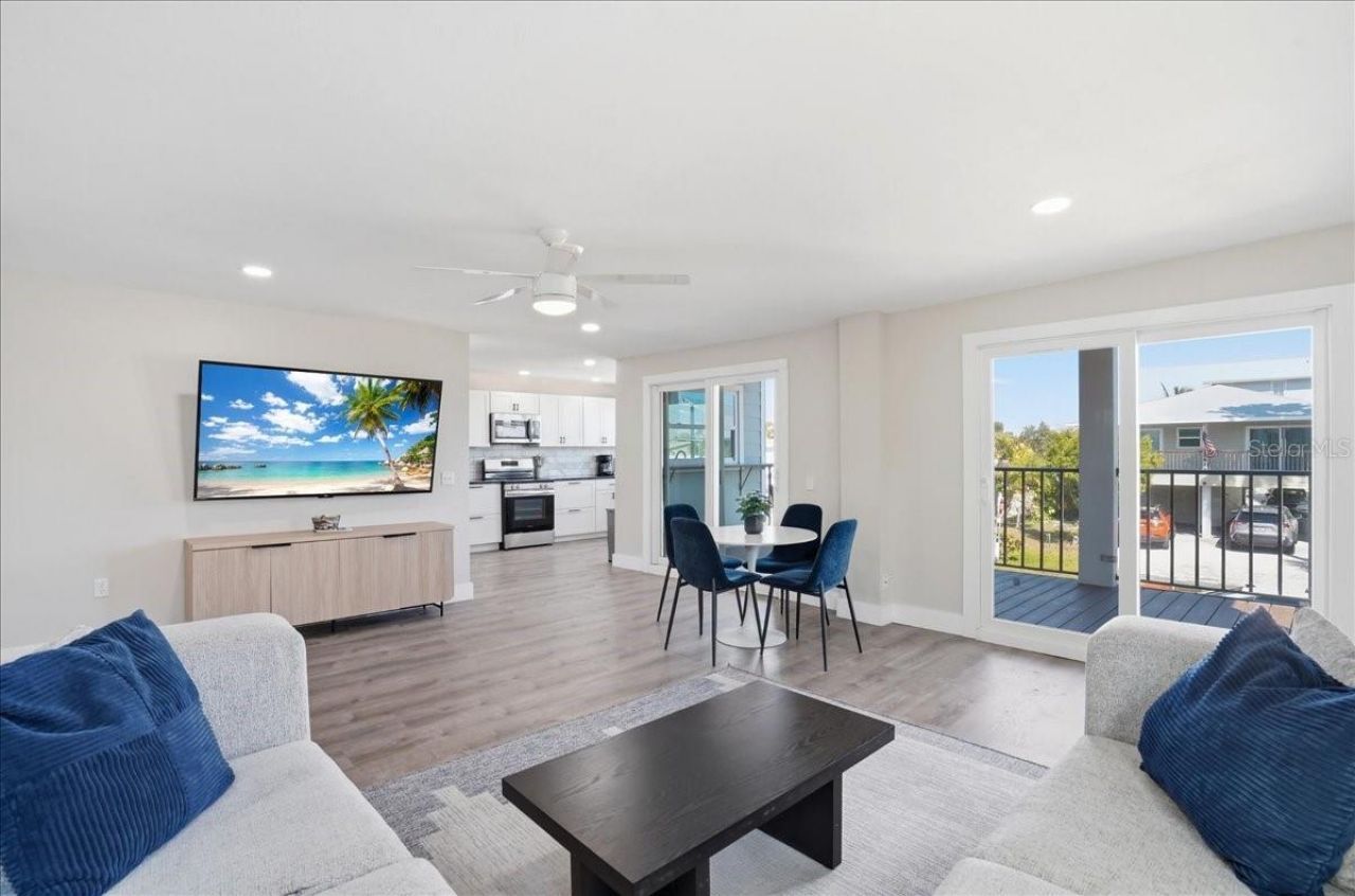 2518 Avenue B , Bradenton Beach, FL 34217 Photo