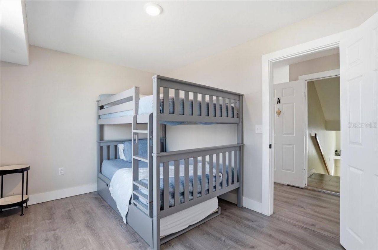 2518 Avenue B , Bradenton Beach, FL 34217 Photo