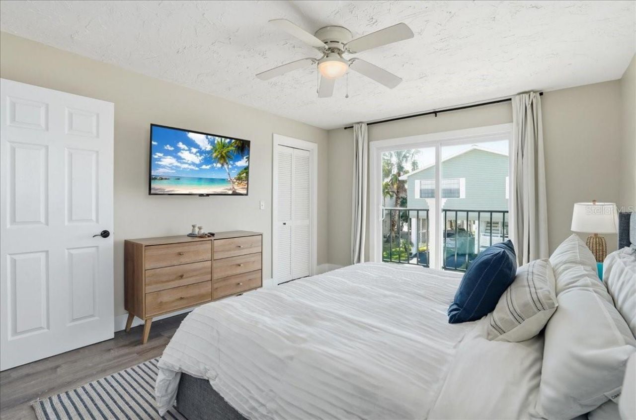 2518 Avenue B , Bradenton Beach, FL 34217 Photo