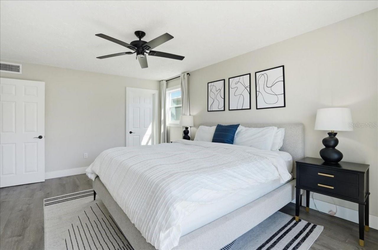 2518 Avenue B , Bradenton Beach, FL 34217 Photo