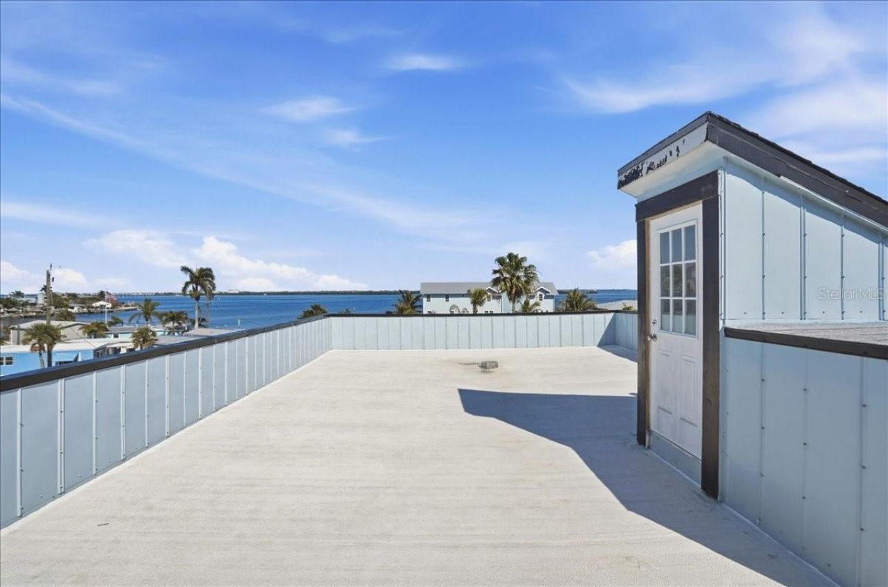 2518 Avenue B , Bradenton Beach, FL 34217 Photo