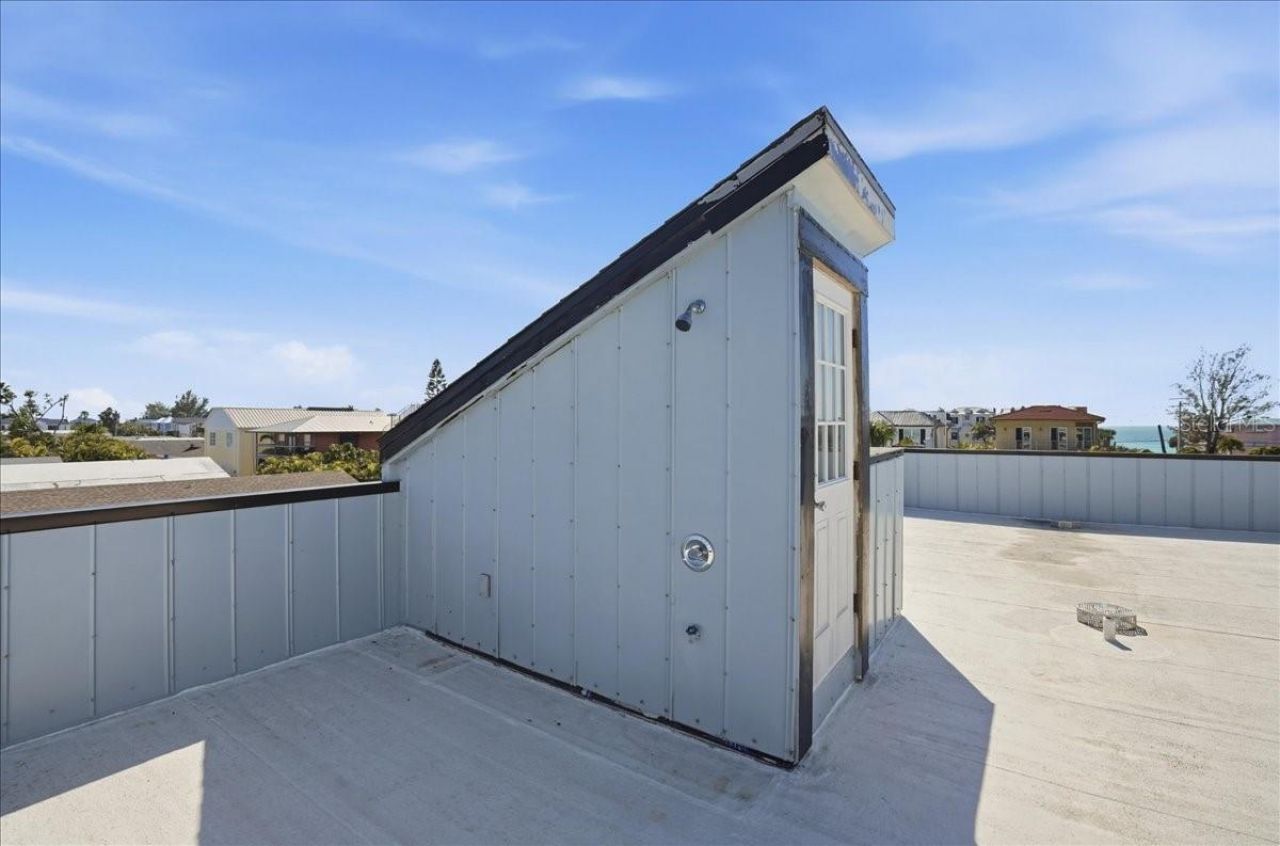 2518 Avenue B , Bradenton Beach, FL 34217 Photo