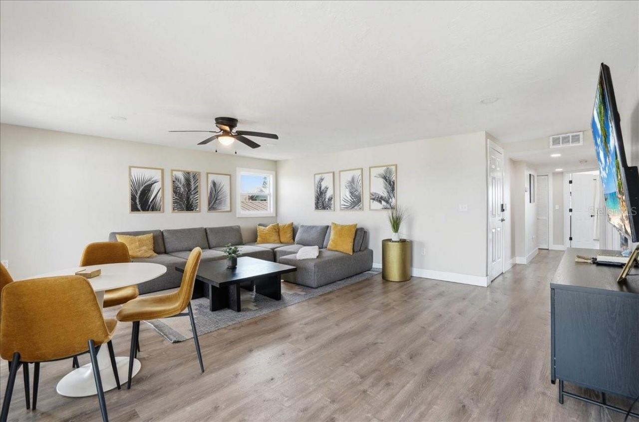 2518 Avenue B , Bradenton Beach, FL 34217 Photo