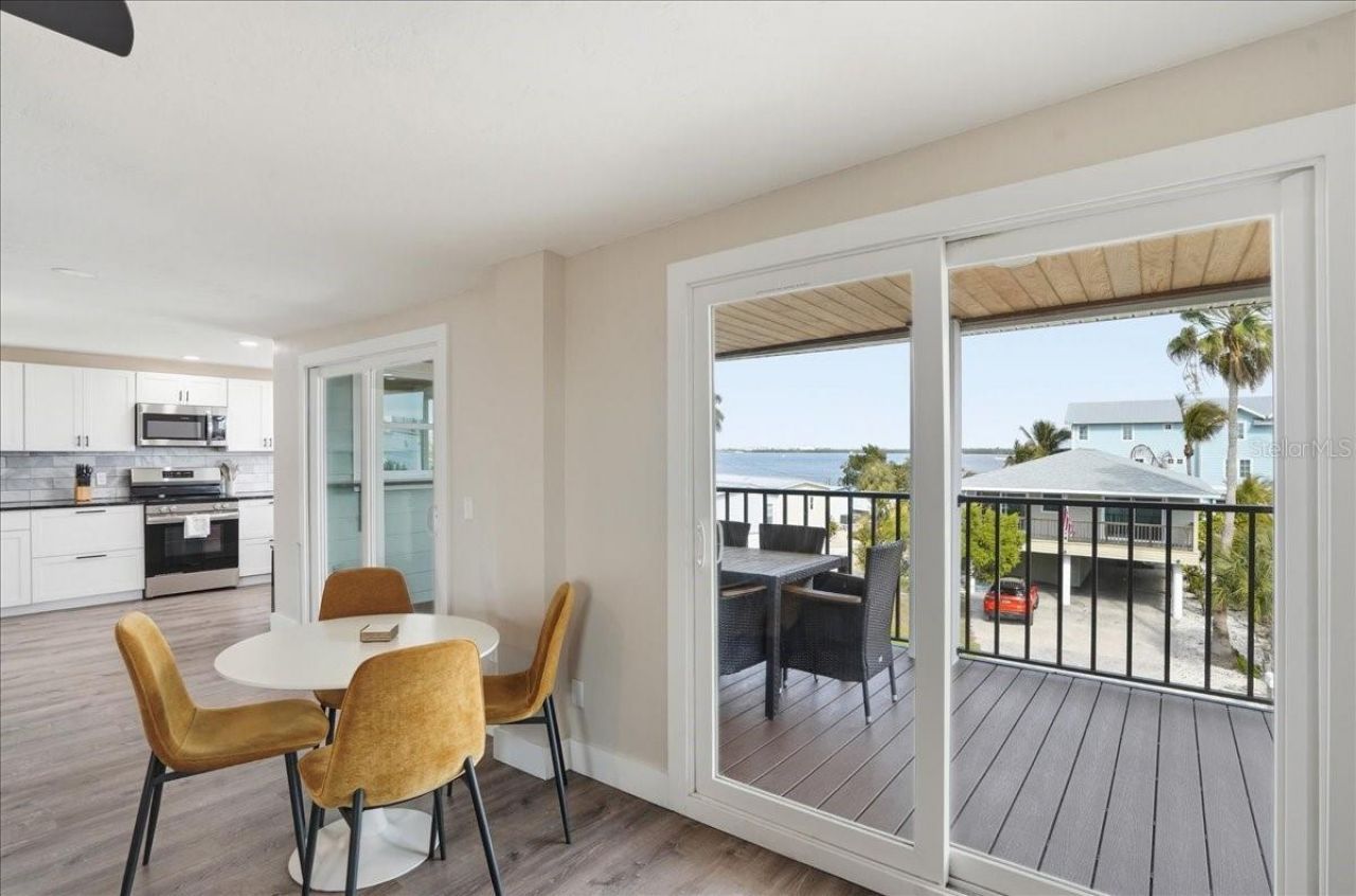 2518 Avenue B , Bradenton Beach, FL 34217 Photo